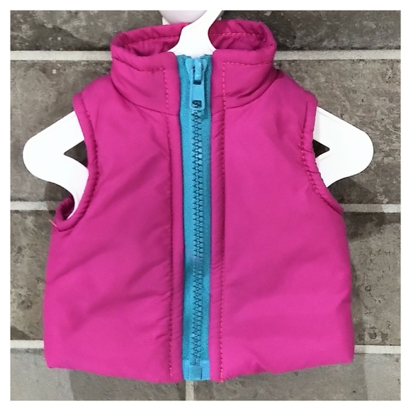 Cititoy My Life As 18" Outdoorsy Doll with Bonus Strawberry Print Umbrella - Picture 7 of 16